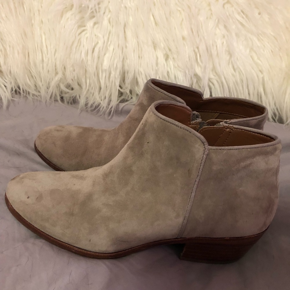 Sam Edelman Petty suede booties in Putty suede.